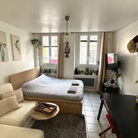 Cozy Studio Near Opera & Montmartre * Parigi